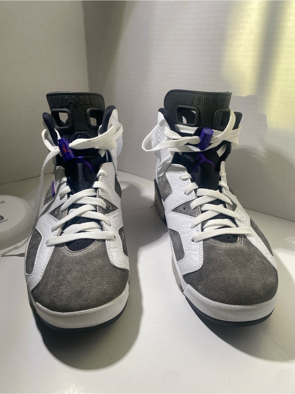 Air Jordan 6 Retro "Reflective" Style Code: CI3125-100, released in 2019) - Picture 2 of 7